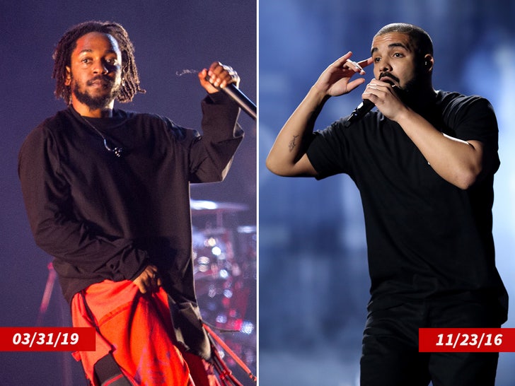 drake kendrick lamar performing singing side by side